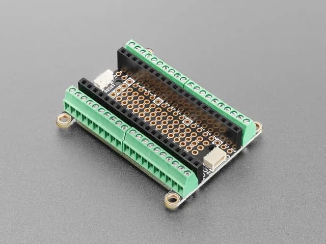 Терминал Adafruit PiCowbell для Pico с предварительно припаянными разъемами