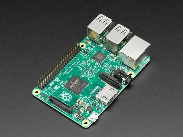 Raspberry Pi 2 — Модель B v1.2 — ARM Cortex-A53 с 1 ГБ ОЗУ