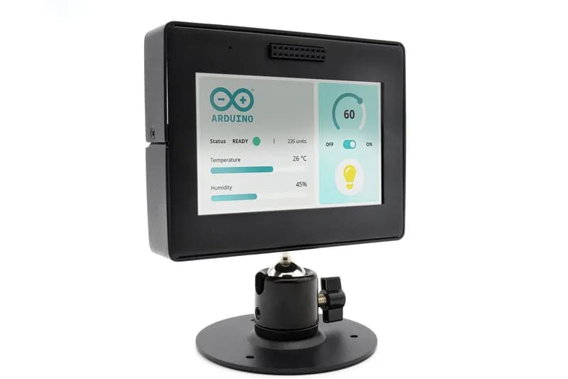 Чехол KKSB с регулируемой подставкой для Arduino GIGA R1 WiFi и GIGA Display Shield