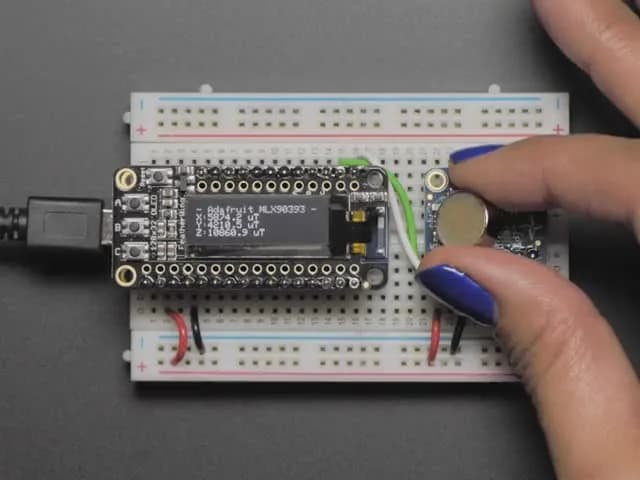 Трехосный магнитометр широкого диапазона Adafruit - MLX90393 - STEMMA QT