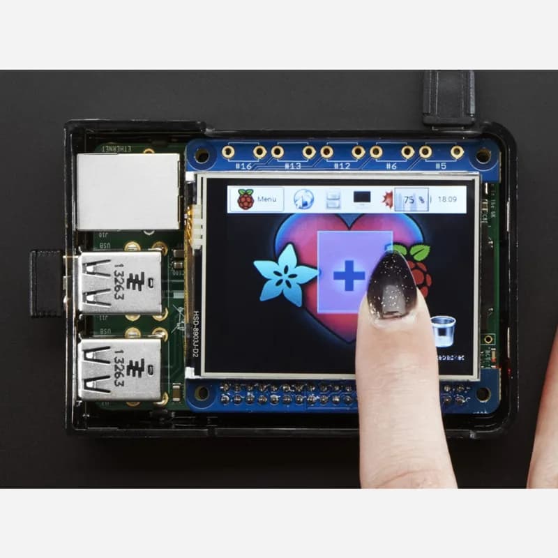 Мини-комплект Adafruit PiTFT 2.4 HAT — сенсорный TFT-экран 320x240