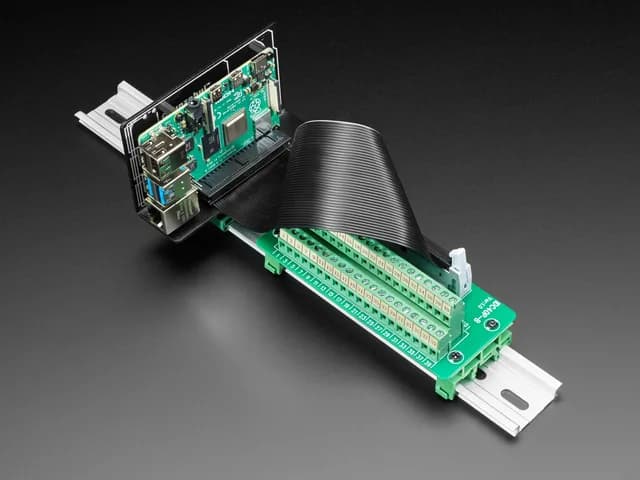 Кронштейн для крепления на DIN-рейку для Raspberry Pi / BeagleBone / Arduino