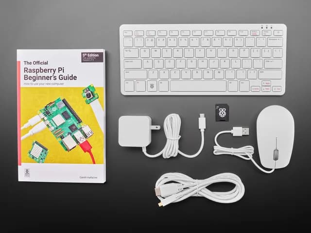 Настольный компьютер Raspberry Pi 500 - Полный компьютерный комплект