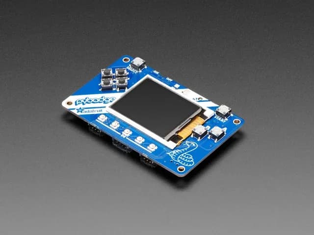 Adafruit PyBadge для MakeCode Arcade, CircuitPython или Arduino