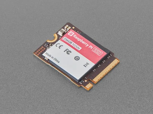 Твердотельный накопитель Raspberry Pi NVMe — 256 ГБ