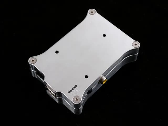 Корпус из фрезерованного алюминия Pi Holder для Raspberry Pi Model B без логотипа