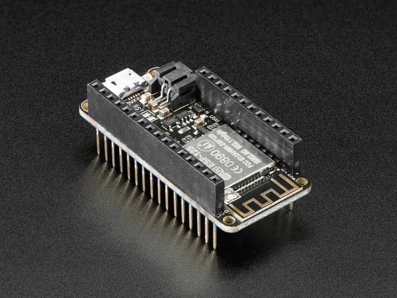 Сборка Feather HUZZAH с ESP8266 WiFi со штабелируемыми разъемами - совместима с Arduino