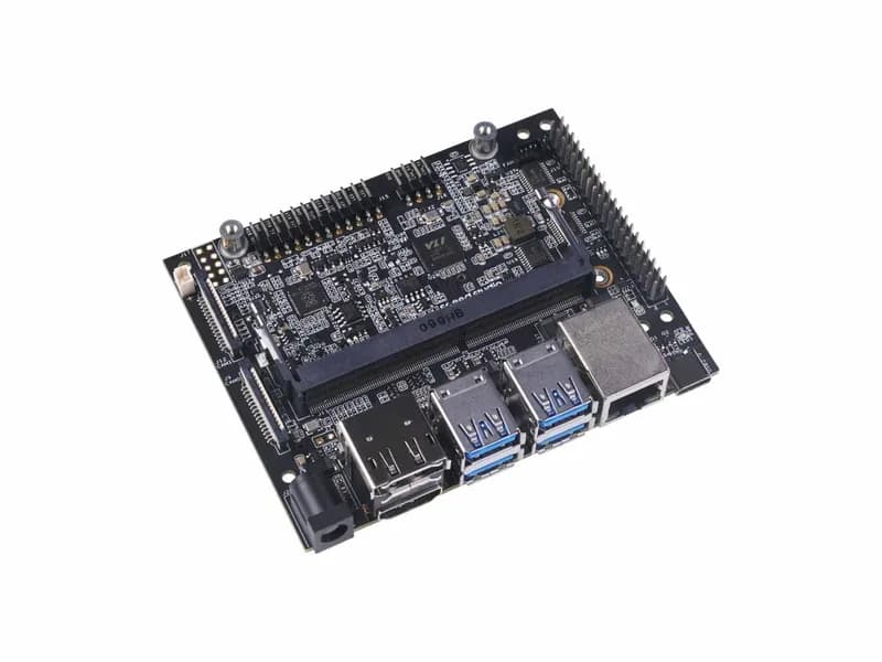 reComputer J202 — несущая плата для Jetson Nano/Xavier NX/TX2 NX, с 4 разъемами USB, ключами M.2 M, E того же размера, что и несущая плата NVIDIA® Jetson Xavier™ NX Dev Kit (адаптер питания входит в комплект)