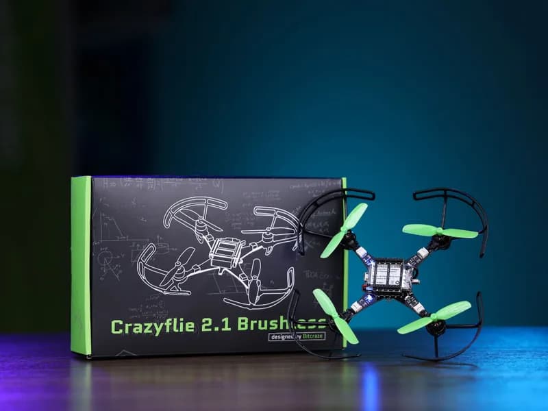 Бесщеточная версия Crazyflie 2.1 - Дрон Mirco Quadcopter с открытым исходным кодом, поддержка BLUETOOTH5 Le, робототехника, подходит для использования в помещении/небольшом пространстве/высокой плотности