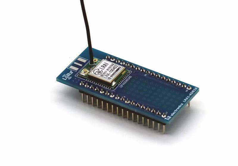 LRA1 LoRa/FSK 2,54 ммDIP ( ) LRA1-ADB2A-M--